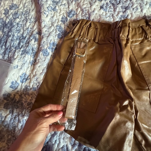 Brown Women's pleather Shorts with belt - Picture 3 of 8